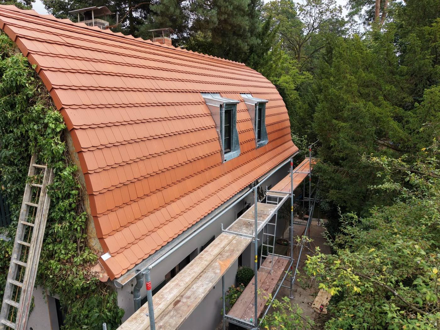 Neueindeckung eines Tonnendaches, Foto 4